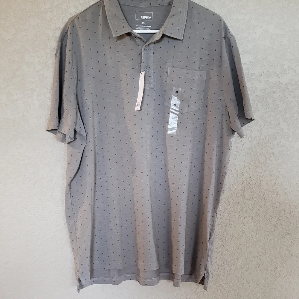 Sonoma Short sleeve tee size XL.